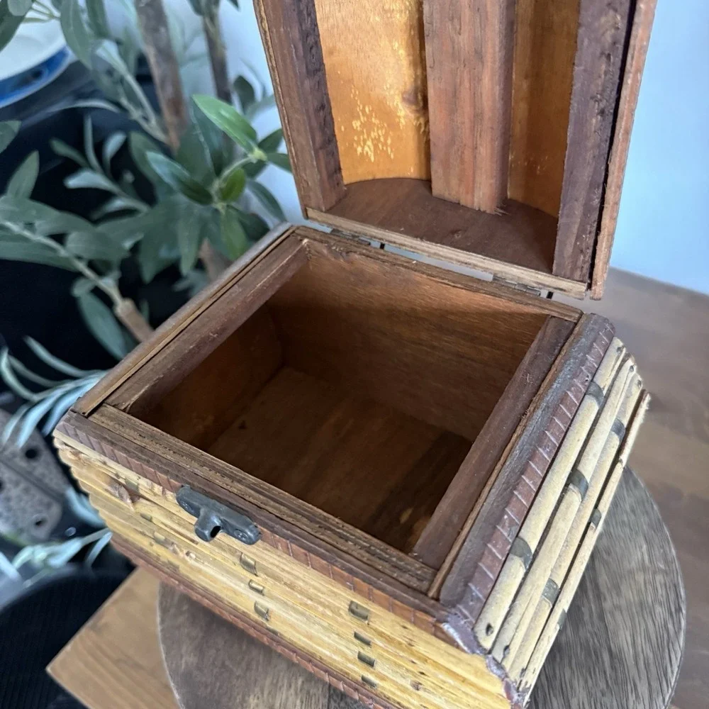 Vintage Bamboo Rattan Wooden Treasure Chest Trinket Box Hinged w/ Metal Latch 6